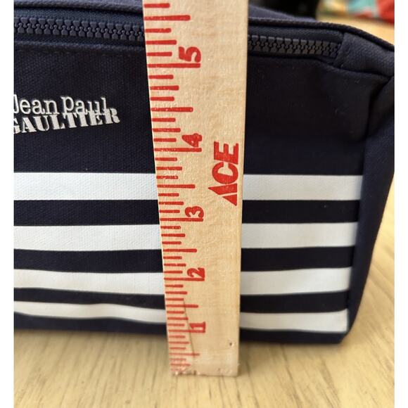 Jean Paul Gaultier Classique- Travel Toiletry Bag - Makeup Tote - Vacation Bag - Picture 6 of 8